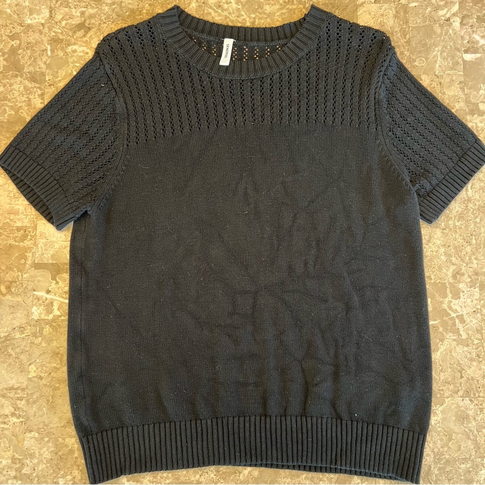Women's Black Short Sleeve Sweater Blouse - Large